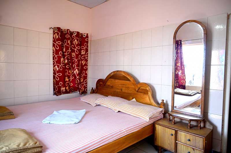 Double-BED-room-(13)